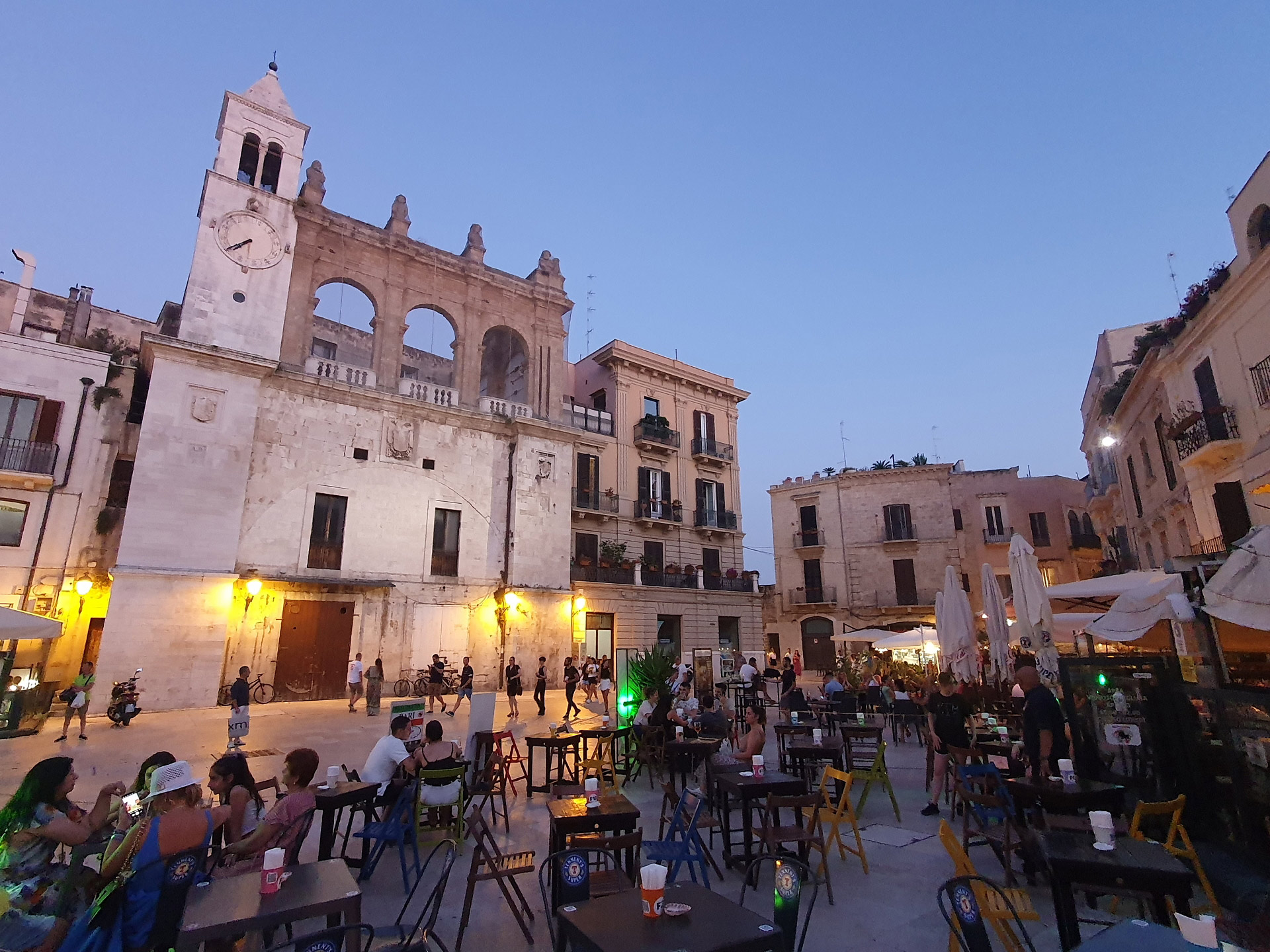 Bari